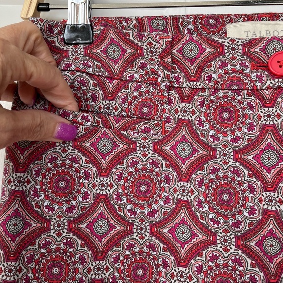 •Talbots• Cropped Medallion Pattern Pants - Size 8 - Picture 4 of 8